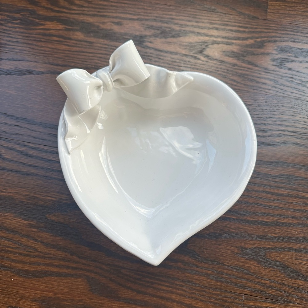 Vintage heart-shaped ceramic dish